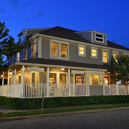 Bay Breeze Inn South Jamesport Extérieur photo